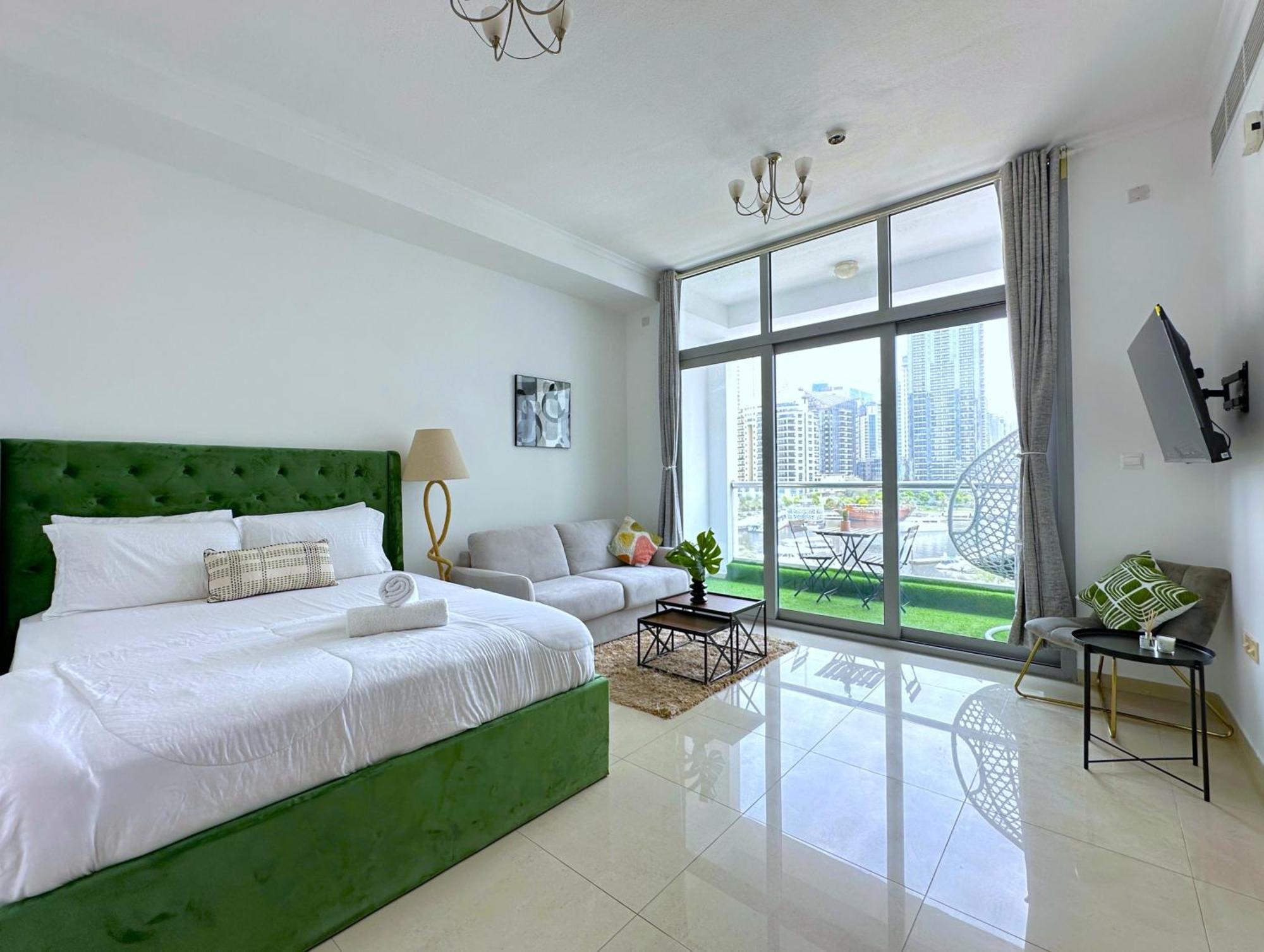 Appartement Luxury W Marina View & New Furnishings For 4 Pax