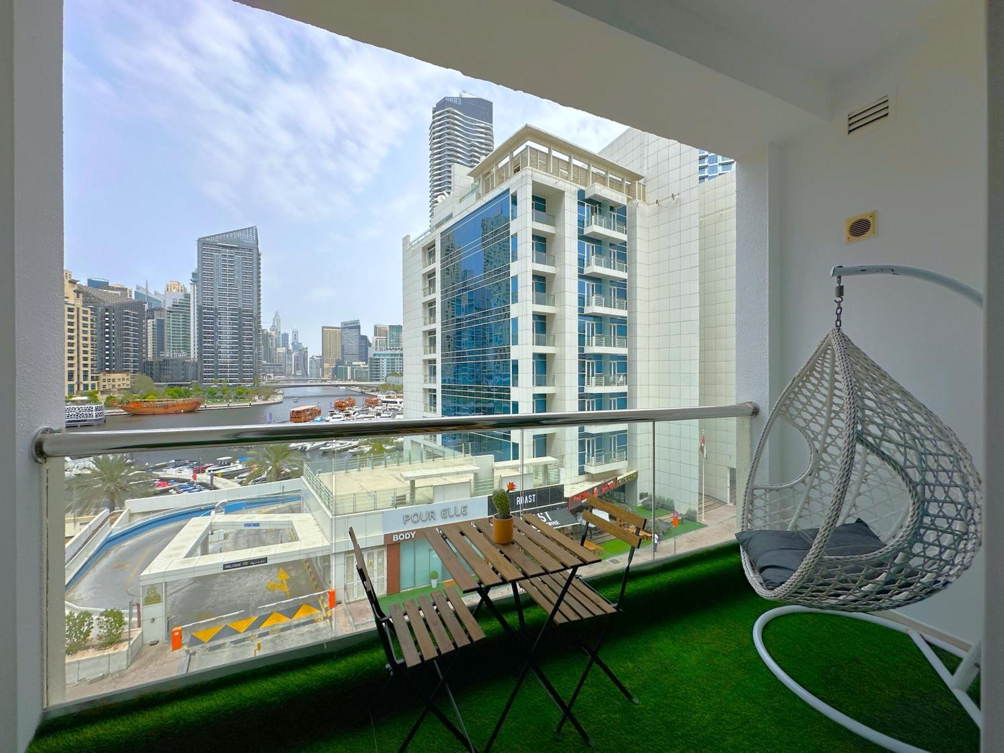 Appartement Luxury W Marina View & New Furnishings For 4 Pax
