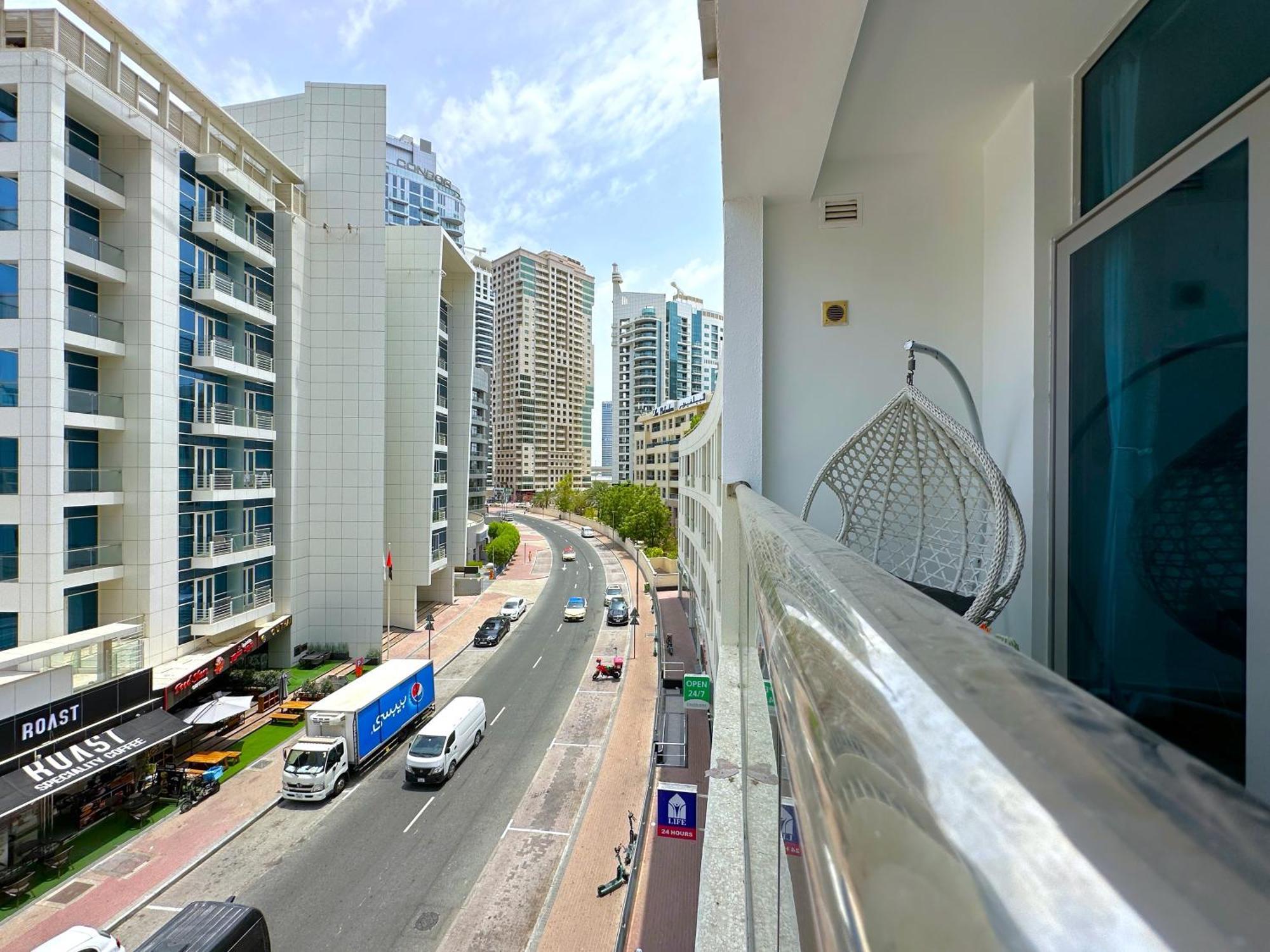 Luxury W Marina View & New Furnishings For 4 Pax * Dubai
